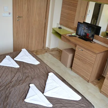 Hotell Tia Maria 3*