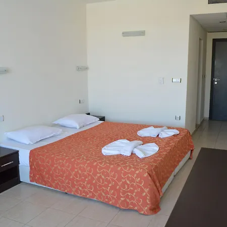 Tia Maria Hotel