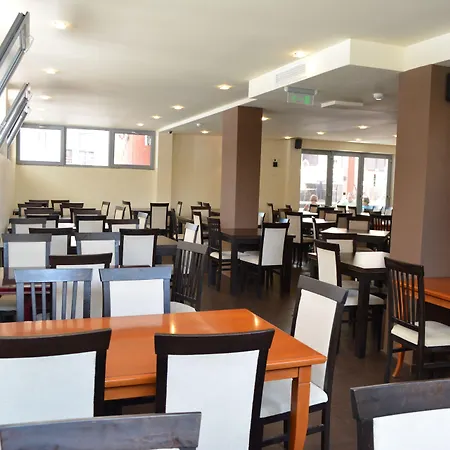 Tia Maria Hotel 3*