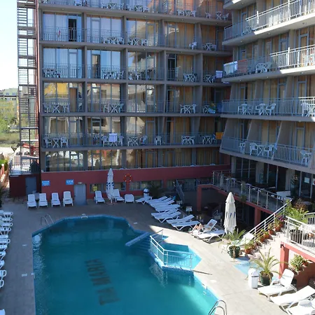 Tia Maria Hotel 3*