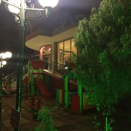 Tia Maria Hotell