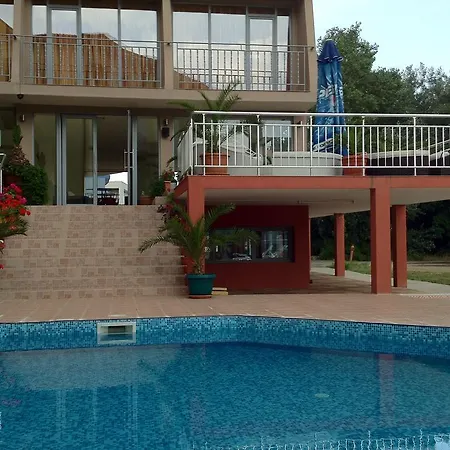 Tia Maria Hotell Slăntjev Brjag