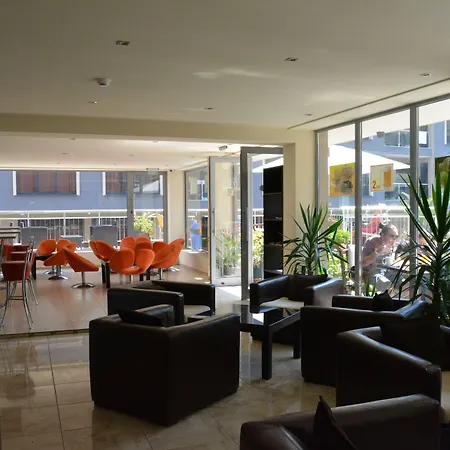 Tia Maria Hotel