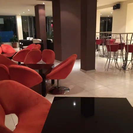 Tia Maria Slantchev Briag