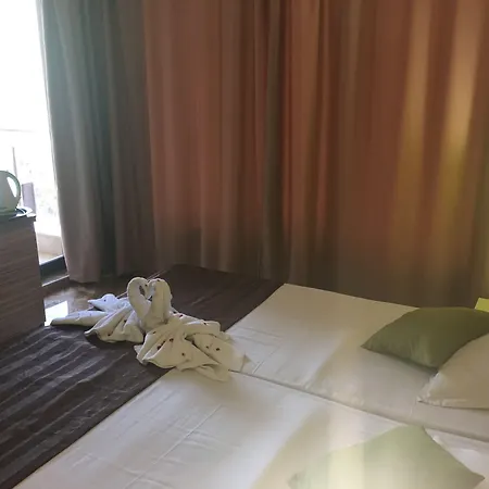 Hotell Tia Maria 3*